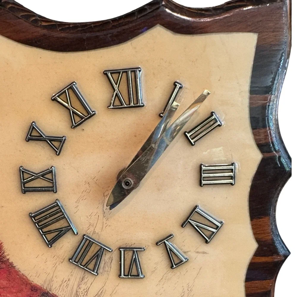 Vintage Large Wood Plaque Wall Clock Red Cardinals Birds Nature Roman Numerals